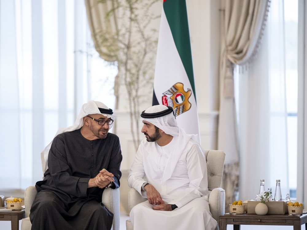 رئيس الدولة يستقبل ولي عهد دبي والنائب الأول للحاكم